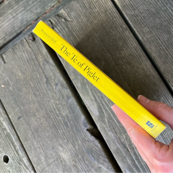 The Te Of Piglet Vintage 1992 1st Printing Softcover Book By Benjamin Hoff - Picture 3 of 16